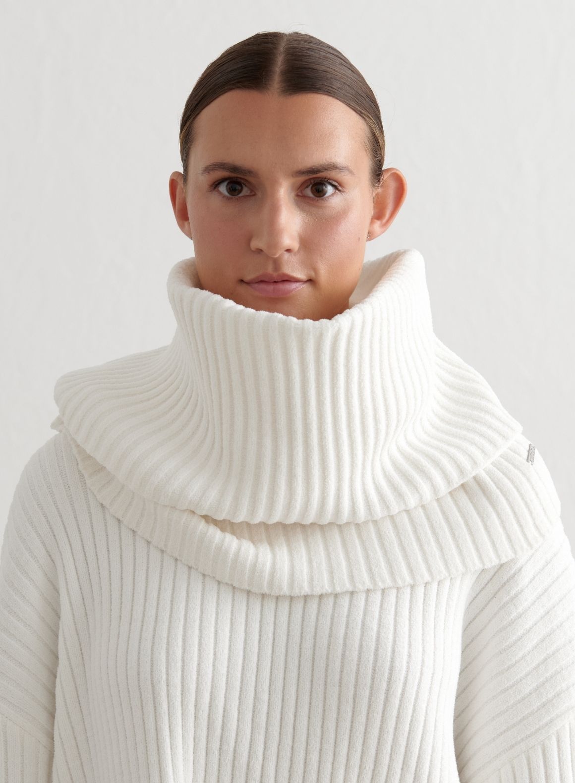 Almond White Rib Knit Tube Scarf – aim'n
