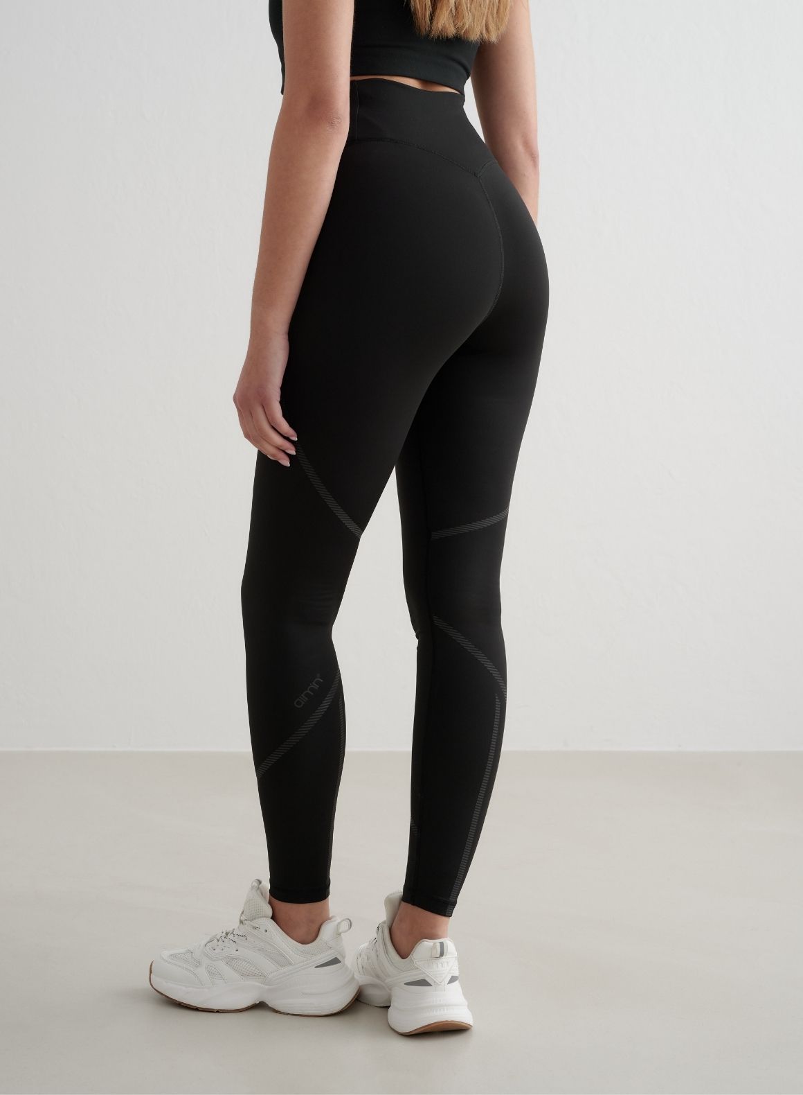 Black Reflective Warming Tights – aim'n