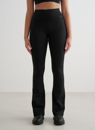 Vy framifrån av Svarta Värmande Flare Tights [S - 175 cm] 